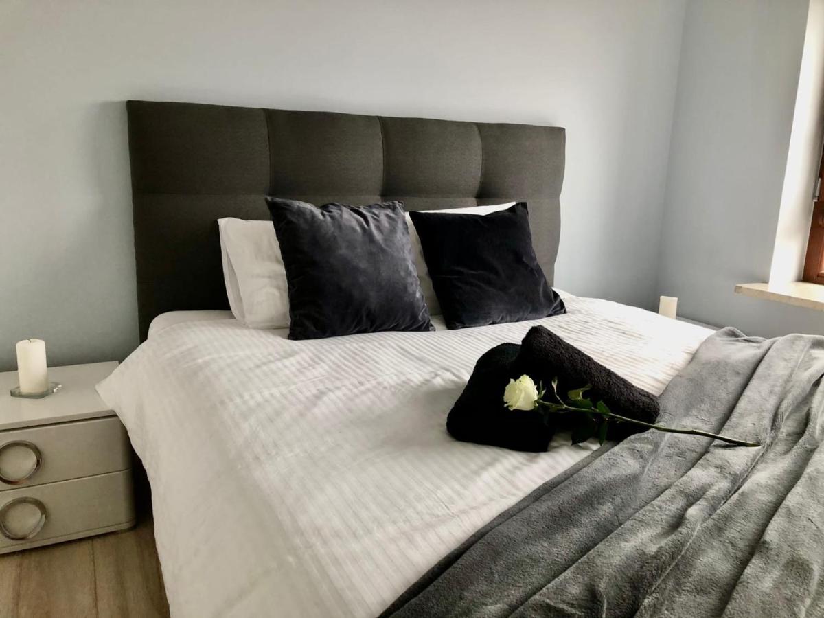Apartment Klobucka Варшава Экстерьер фото